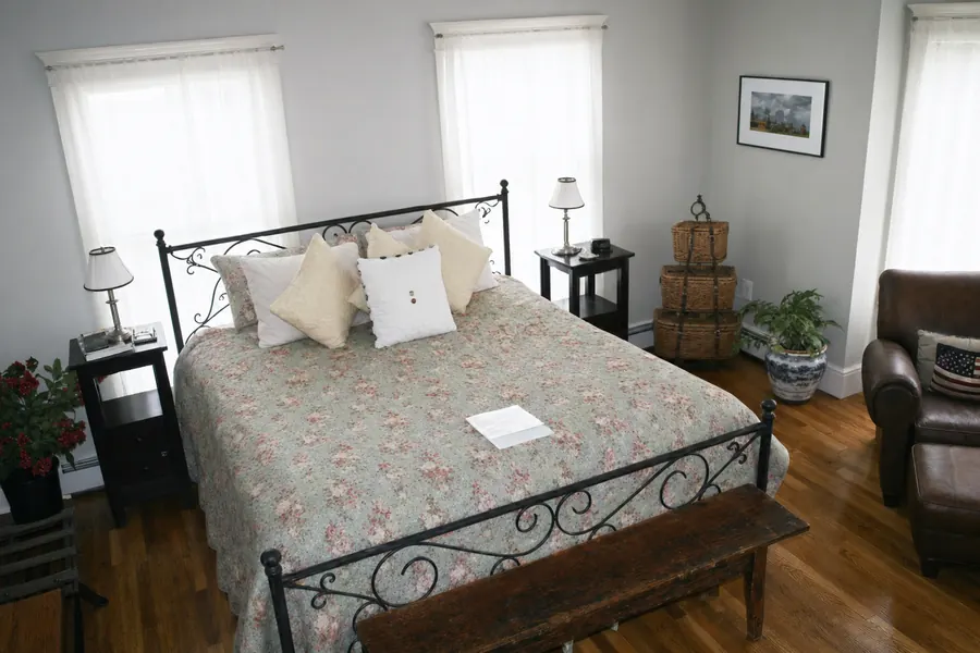 The Shelton Suite at Applewood Inn, Freeport, Maine